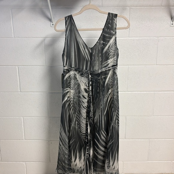 Adrienne Vittadini Black and White Dress - Picture 4 of 9